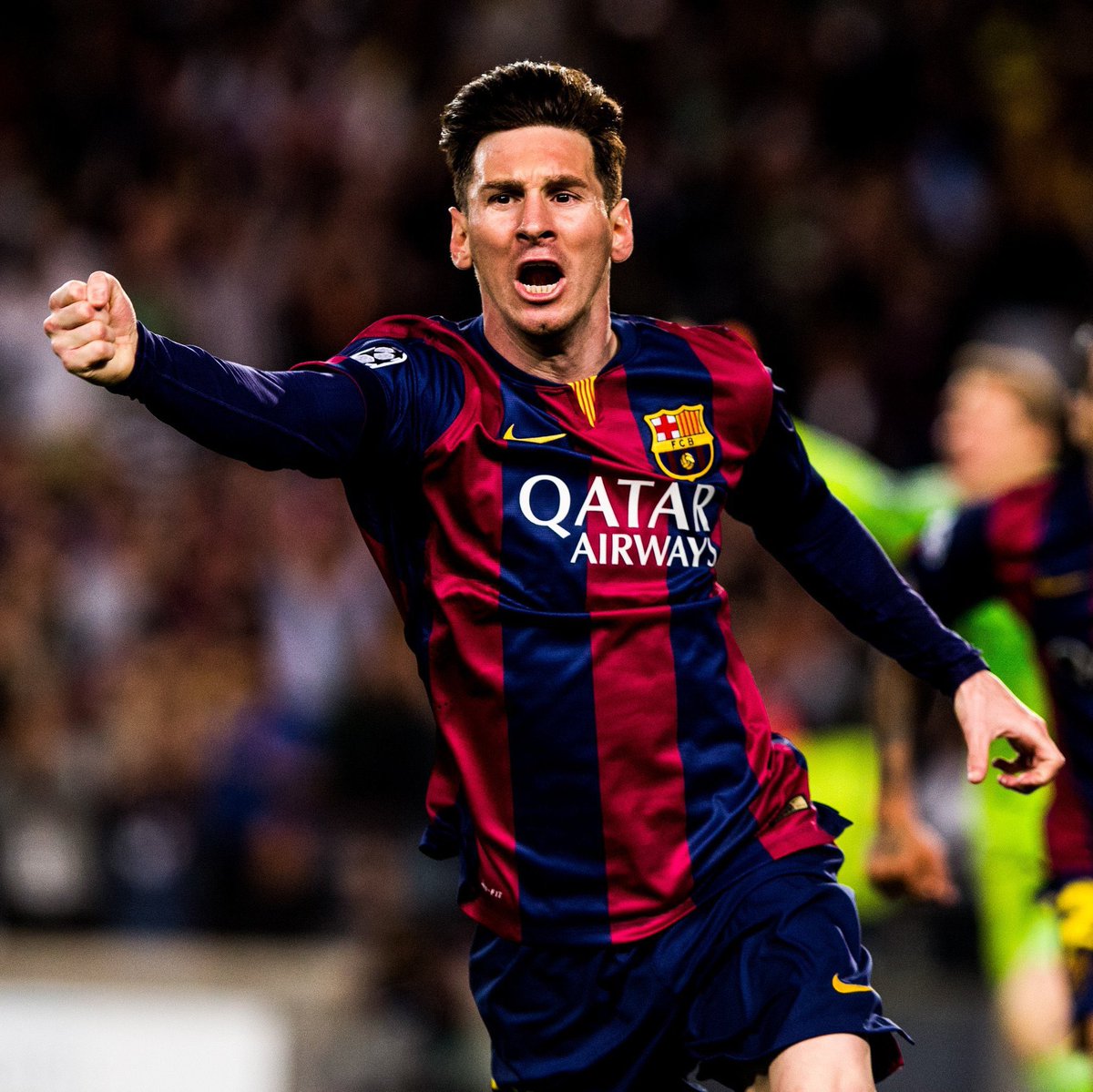 💣💥 𝗕𝗥𝗘𝗔𝗞𝗜𝗡𝗚 !

La décision sur le futur de Leo Messi se fera dans quelques jours. Des sources consultées par @mundodeportivo confirment que sa décision est imminente. @ffpolo ✍️

Même son de cloche pour @sport. On devrait être fixé rapidement.