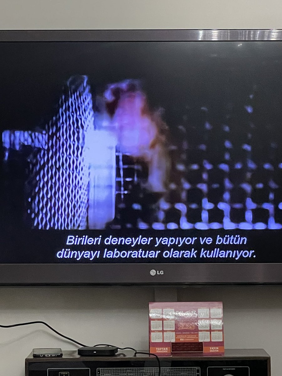 tubAltnky's tweet image. Fringe izliyorum yazmayın #fringe #oliviadunham #peterbishop