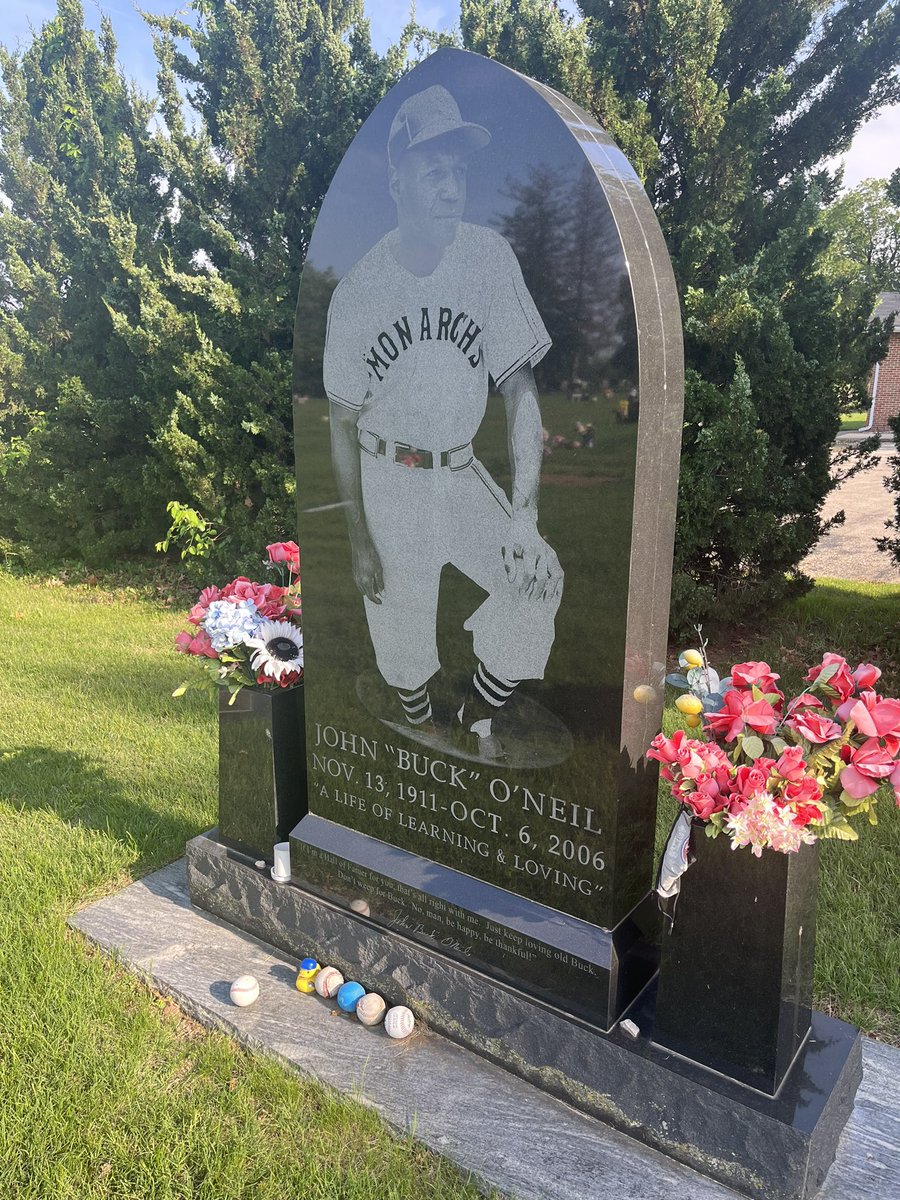 NegroLeagueMan's tweet photo. My tribute to Negro Leaguer, Hall of Famers and Military veteran, John โBuckโ OโNeil on Memorial Day 2023. #CBSTaps https://t.co/4dtVD3XGkO