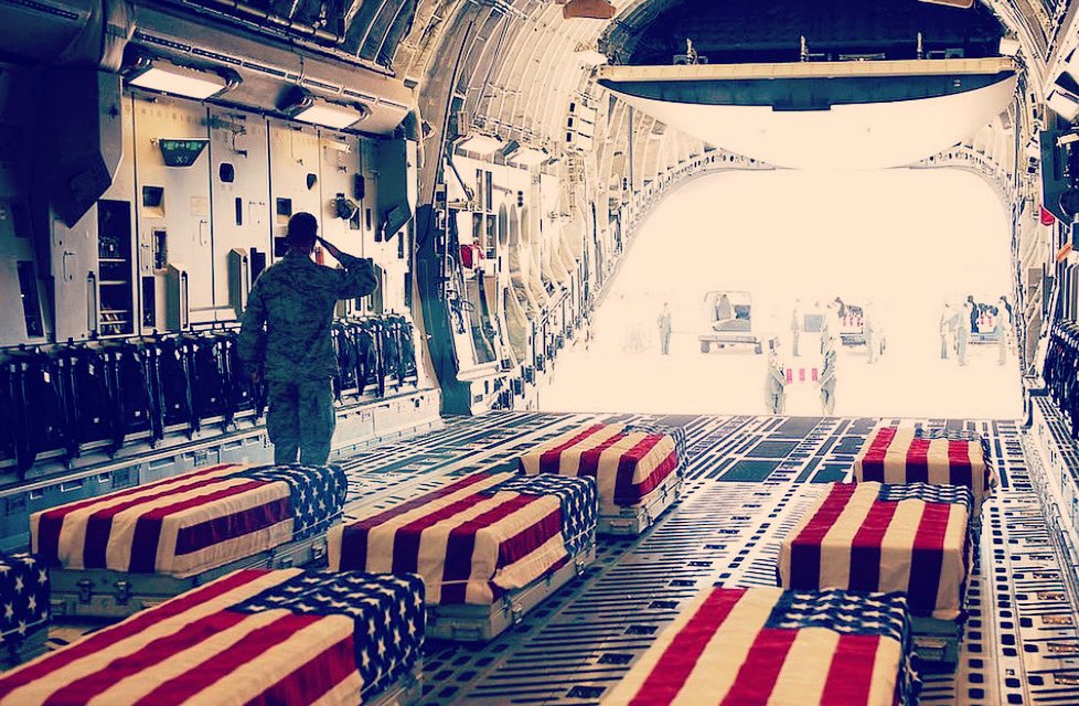 eletomasulo's tweet photo. Today, and everyday, let’s express our eternal gratitude by remembering and honoring the unwavering courage and bravery made by the real-life heroes who made the ultimate sacrifice to protect our freedom and our country 🇺🇸🦅 🗽
#MemorialDay #MemorialDayWeekend #MDW https://t.co/0aotSB64Ws