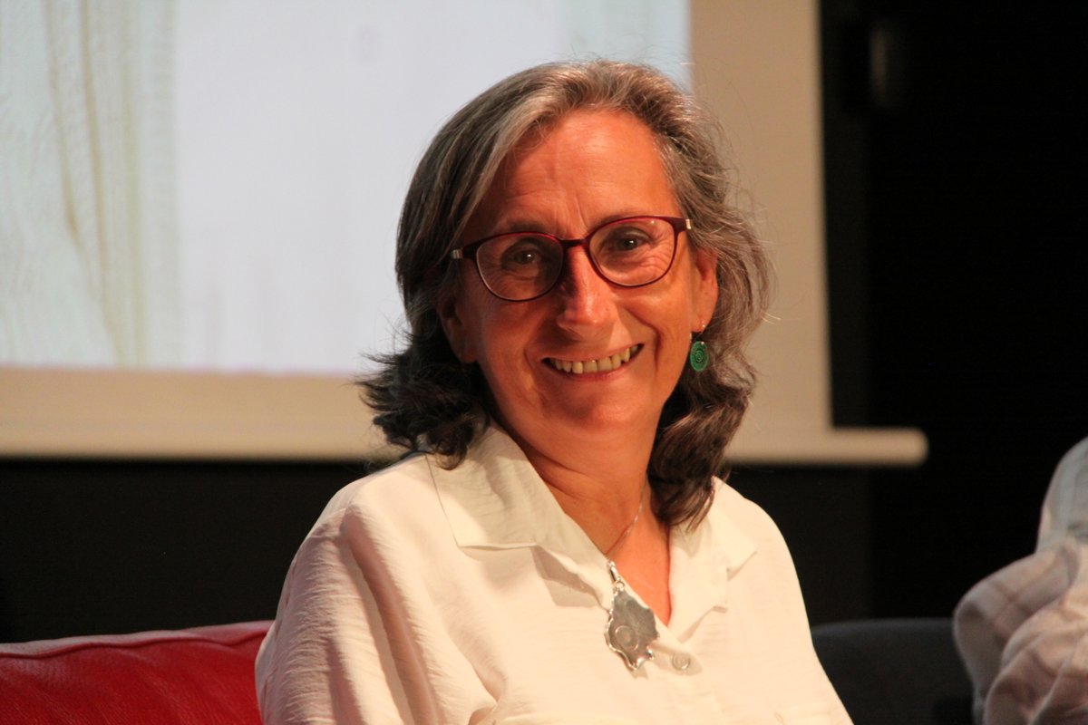 En Madrid, contamos con cargos electos experimentados en plantar cara a la derecha negacionista, como <a href="/MariaPastorV/">María Pastor 🍏🌻</a> y <a href="/alesanper/">Alejandro Sanchez 🌻</a> en la Asamblea; <a href="/jlnietobueno/">José Luis Nieto Bueno 🌻</a> en el Ayuntamiento, o <a href="/marian_grana/">Marian Graña 🌻</a> <a href="/javier/">Javier Arce</a> y <a href="/EscribanoAvilaG/">Gema Escribano-Avila</a>, en el ámbito municipal