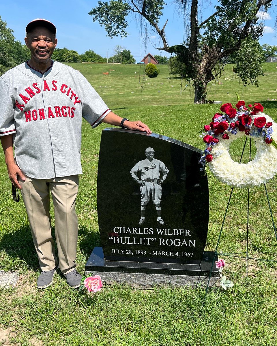 NegroLeagueMan's tweet photo. My tribute to Negro Leaguer, Hall of Famers and Military veteran, Wilber โBulletโ Rogan on Memorial Day 2023. #CBSTaps https://t.co/BSDOsD6BTp