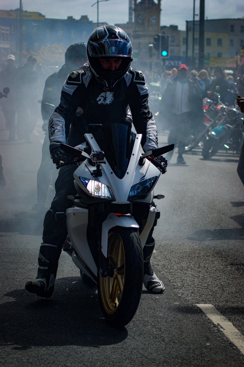 A busy Bank Holiday Monday for the Margate Meltdown 2023📸🏖️🏍️
.
#margate #margatemeltdown #margatebeach #kent #thanet #bankholiday #seafront #weekend #bikers #thephotohour #kentonline #bbcsoutheast #beach #explore #Photography