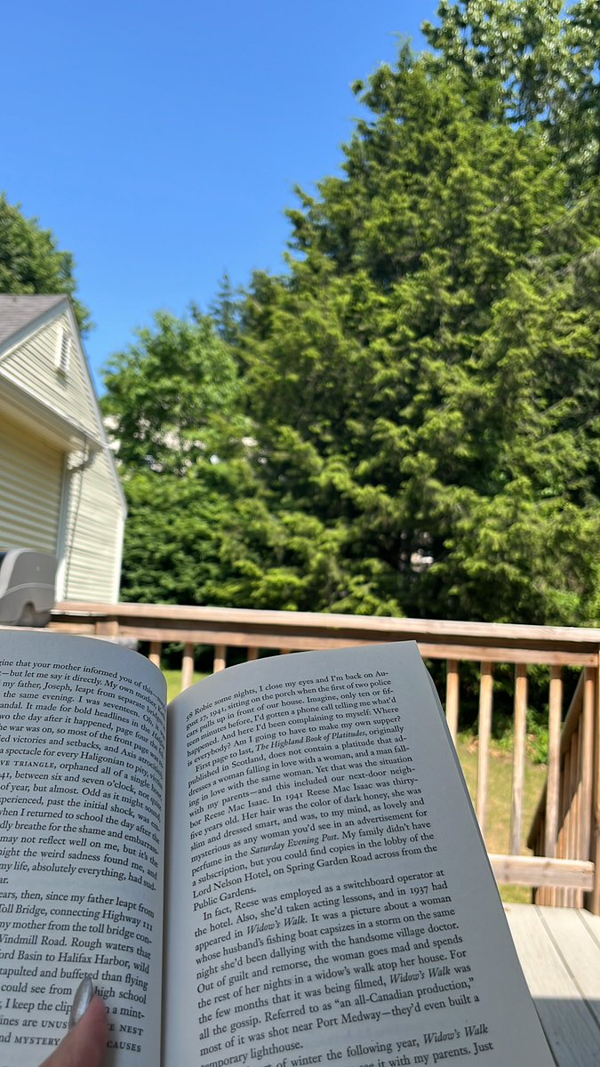 Some serious reading happening.. 
#outdoorliving #patioweather #windinmyhair