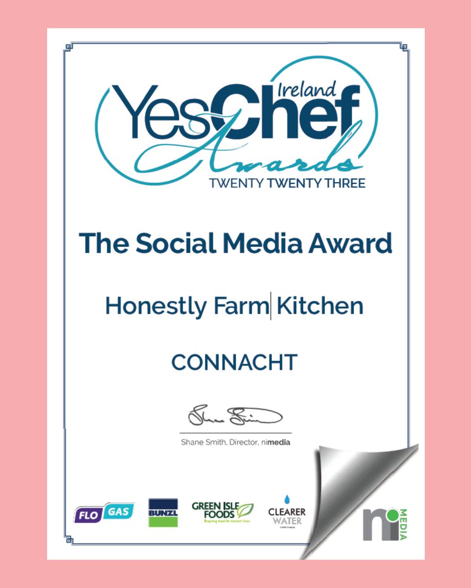 🏆 Goodness, we're blushing! We love our social media communities and get so much from your lovely comments and messages every day. Thanks for being brilliant 🥰 

#award #awardwinning #content #irishrestaurant #connaught #yeschef  #yeschefawards