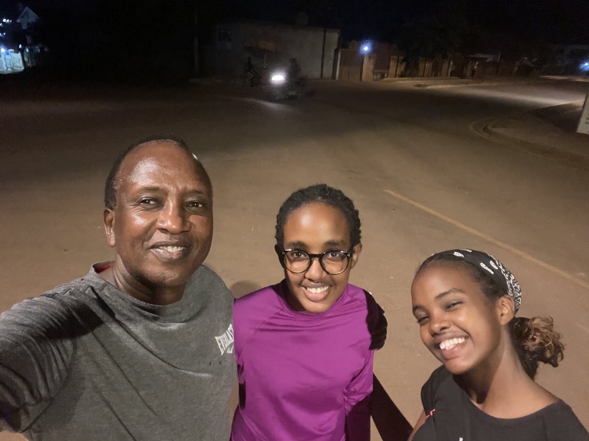 These 2 are future ⁦@Uni_Rwanda⁩ students. Uwera Paula and Isimbi Samantha are my walk-mates. We just did 6 km going around Muyange Road in 60 minutes. After a long & pleasant day chatting with UR students giving updates on plans to receive them, my daughters got time too.
