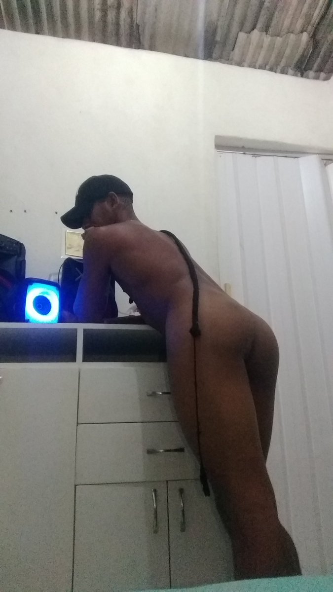 derick22cmpina's tweet photo. Boa tarde pra nós 
@0proibid0 @4ndyRodrigues @_divulga_boys_ @BigBulgesOnly https://t.co/8aW3GOuQp8