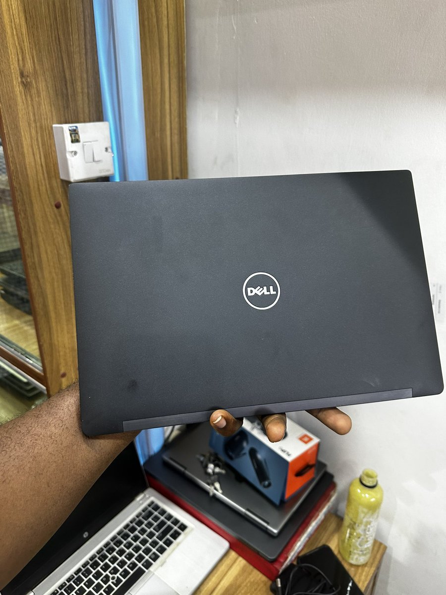 🇺🇸US Used
14inches
Dell Latitude 7480 Available!
12gb ram | 256SSD
Core i5 6th Gen 
Touchscreen 
Backlit Keyboard
Good Battery 
Comes with Charger
Neat 

Price: ₦226,000 Only 

To Place Order & Delivery ⤵️
DM/Call/Whatsapp +2348132727945

Kindly RT❤️🙏🏾

#GeekTech