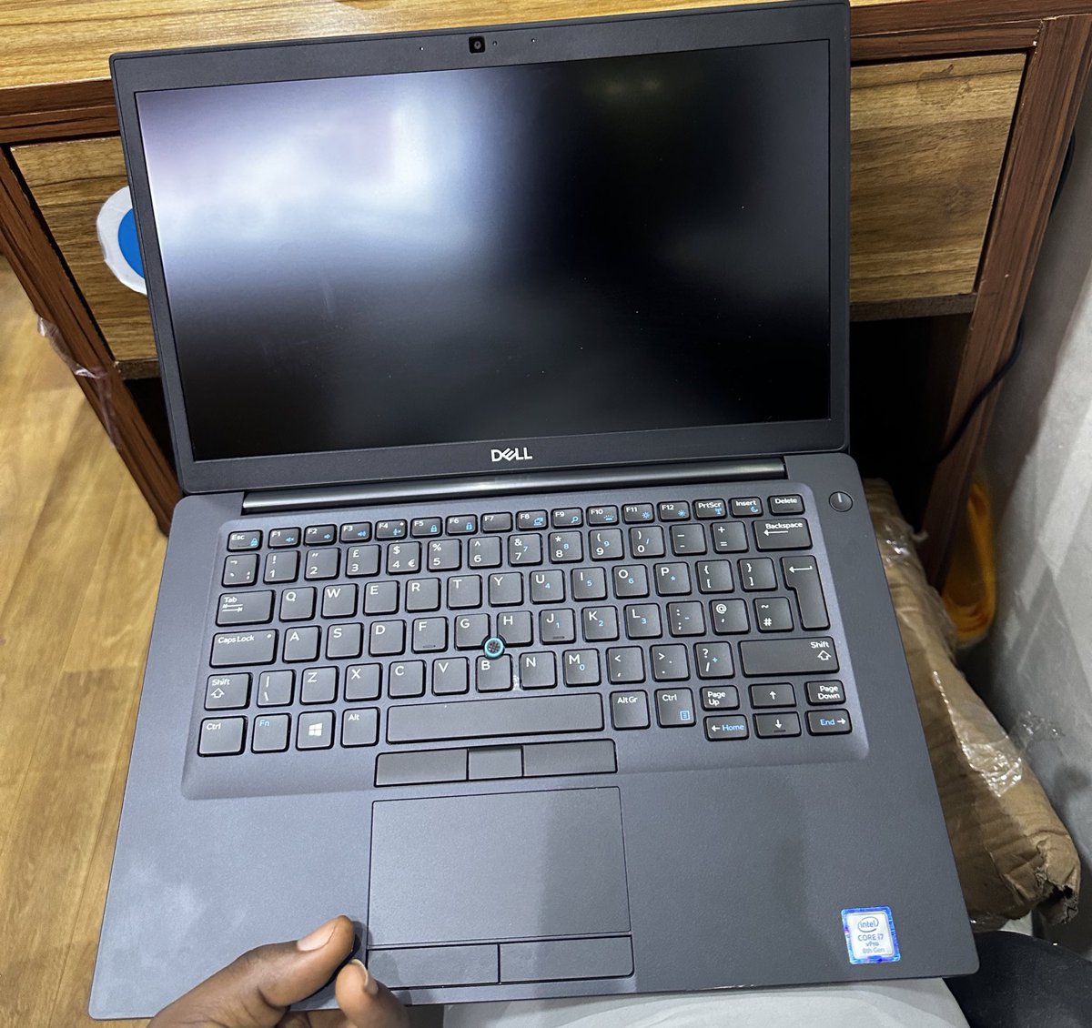 🇺🇸US Used
14inches
Dell Latitude 7480 Available!
8gb ram | 256SSD
Core i5 6th Gen 
Non-Touchscreen 
Backlit Keyboard
Good Battery 
Comes with Charger
Neat

Price: ₦205,000 Only 

To Place Order & Delivery ⤵️
DM/Call/Whatsapp +2348132727945

Kindly RT❤️🙏🏾

#GeekTech