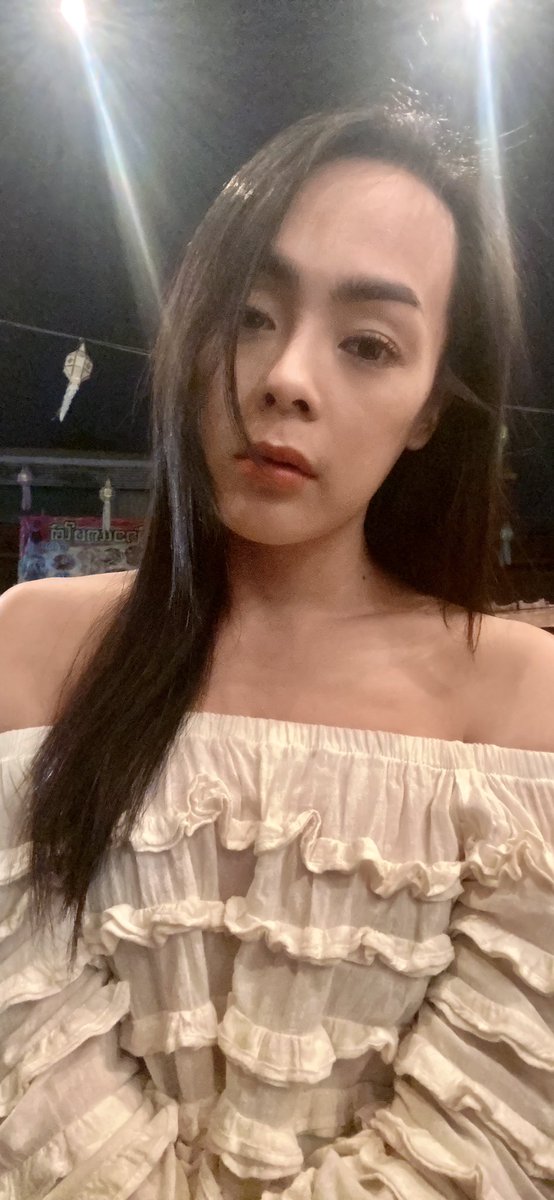 ผู้ที่ถูกเลือกให้ผิดหวัง🖤