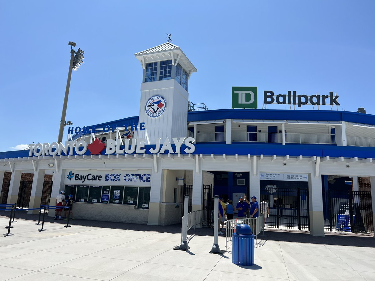 GamedayWarrior's tweet photo. #16 ✅ ! One step closer to finishing the #RoadTo121 ! Thanks to the @DunedinBlueJays for hosting me &amp; mine yesterday for a beautiful day at a beautiful stadium &amp; a great double header! 13.2% of the way done, can’t wait to see the last 86.8% of the map! #AmericasPasttime #MiLBFun https://t.co/IHUWKhrdJ5