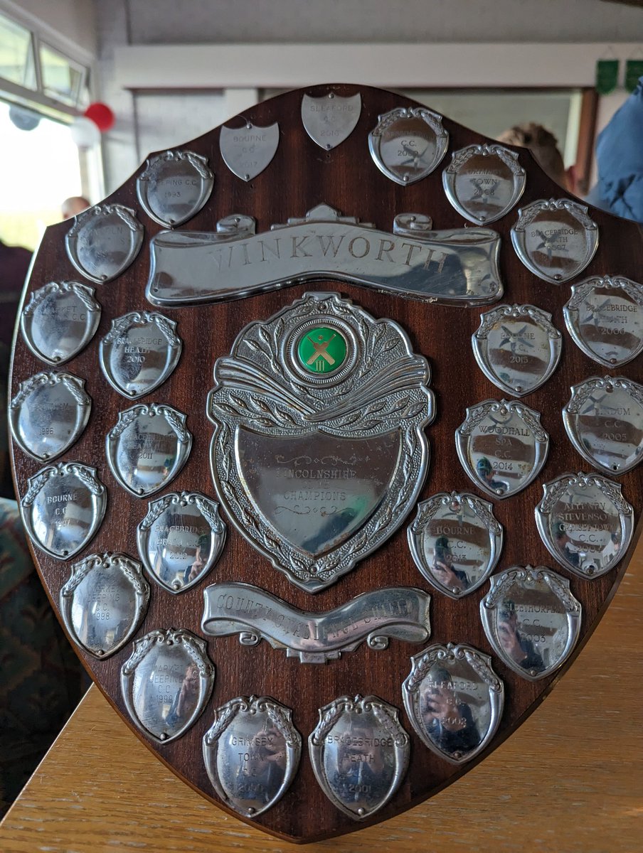 AndyHibberd99's tweet photo. An emotional weekend finishes on a high #UptheSheep πππ @SleafordCC https://t.co/csslShYe9N