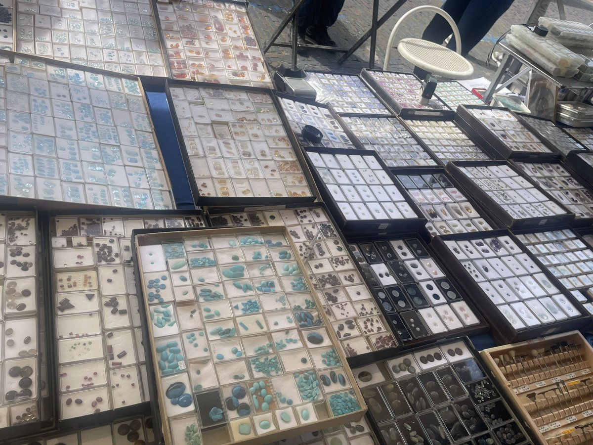 I loved being at #Zilverdag in #schoonhoven today, yes those are aquamarines, rubies, sapphires and all sorts of lose #gemstones.