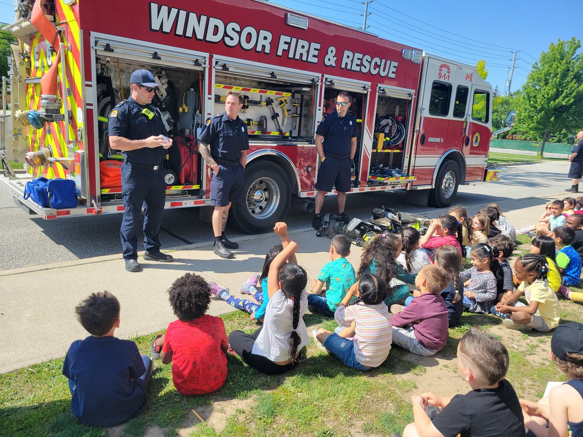 A special and exciting visit from Windsor firefighters 🚒  <a href="/home_rams/">Roseland Home of the Rams</a> <a href="/NikkiStPierre/">Nikki St.Pierre</a>
