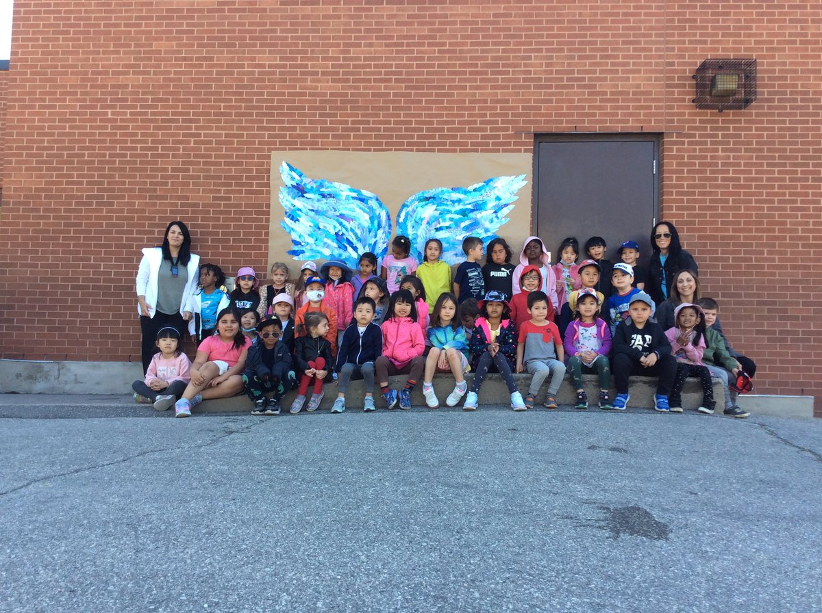 <a href="/StPatrickCES/">St. Patrick CS</a> celebrated an #AngelmansAwarenessDay on May 26th. Students participated in fun outdoor activities and fundraised for the <a href="/angelman/">AngelmanSyndromeFdn</a> foundation! 🪽 @JoelChiutsi <a href="/DomenicScuglia/">Domenic Scuglia -</a> <a href="/YCDSB/">York Catholic District School Board</a>