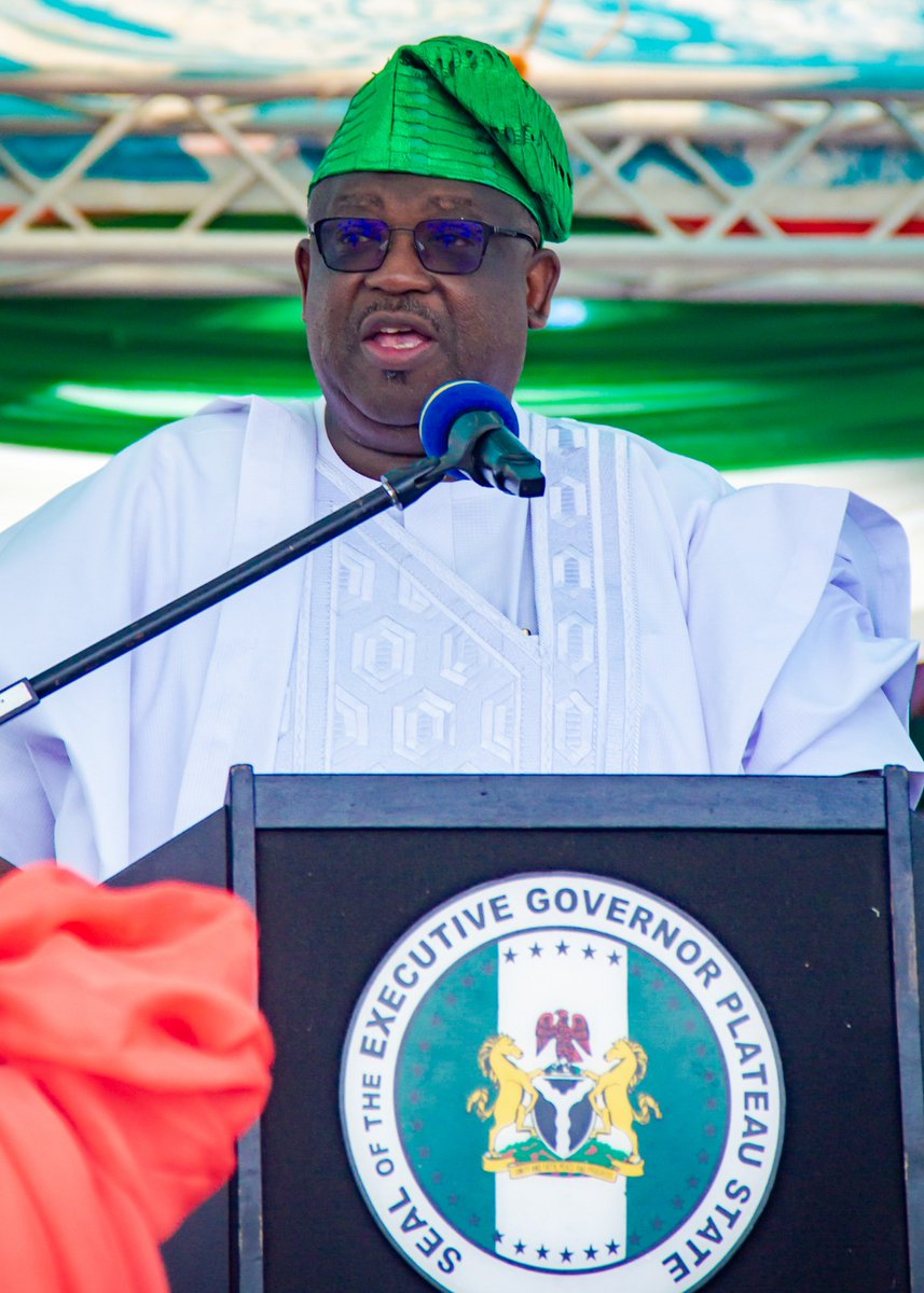 CalebMutfwang's tweet image. I am honored to have taken over as the 6th Executive Governor of Plateau State, and I am excited to begin my journey of serving and leading this wonderful state. Together with my Deputy Governor, Hon. @JosephinePiyo, we pledge to unite the people of Plateau and steer the state…
