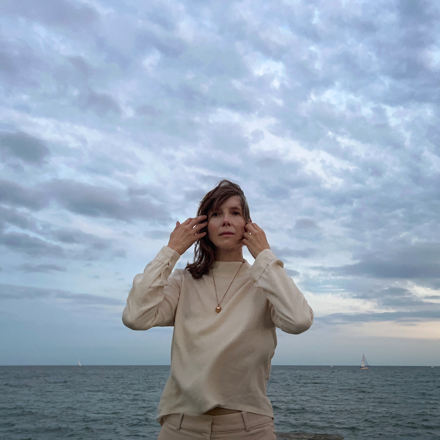 CanadianBeats1's tweet photo. Toronto's @LaFauteLaFaute has unveiled her album, Blue Girl Nice Day. Head to #CanadianBeats now to check it out and see what three singles she recommends via #WeekendBeats! https://t.co/V0CUuTWLuZ @auteurresearch https://t.co/nsk6ihEv0R