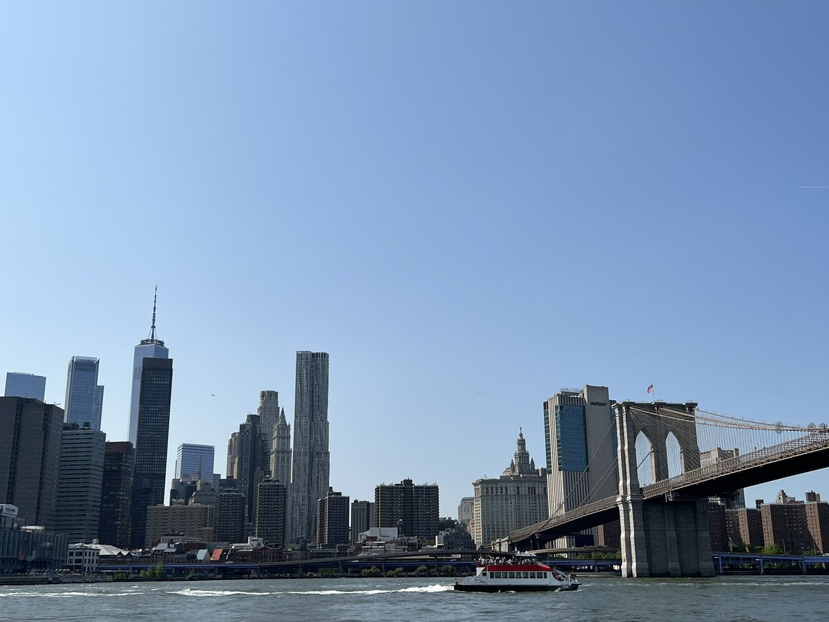 Beautiful day on the Hudson @spann #NYC #Brooklyn #brooklynbridge #brooklynbridgepark #freedomtower