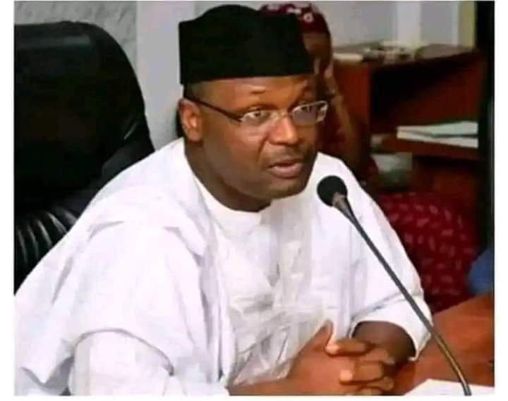 Mahmood Yakubu can now come out to tell Nigerians how he forged the results that made Tinubu a temporary president of Nigwria. At least he has done what he was paid to do; make Tinubu president. 

#PresidentPeterObi

Fuel Subsidy #Protest Ojota Peter Obi Ganduje