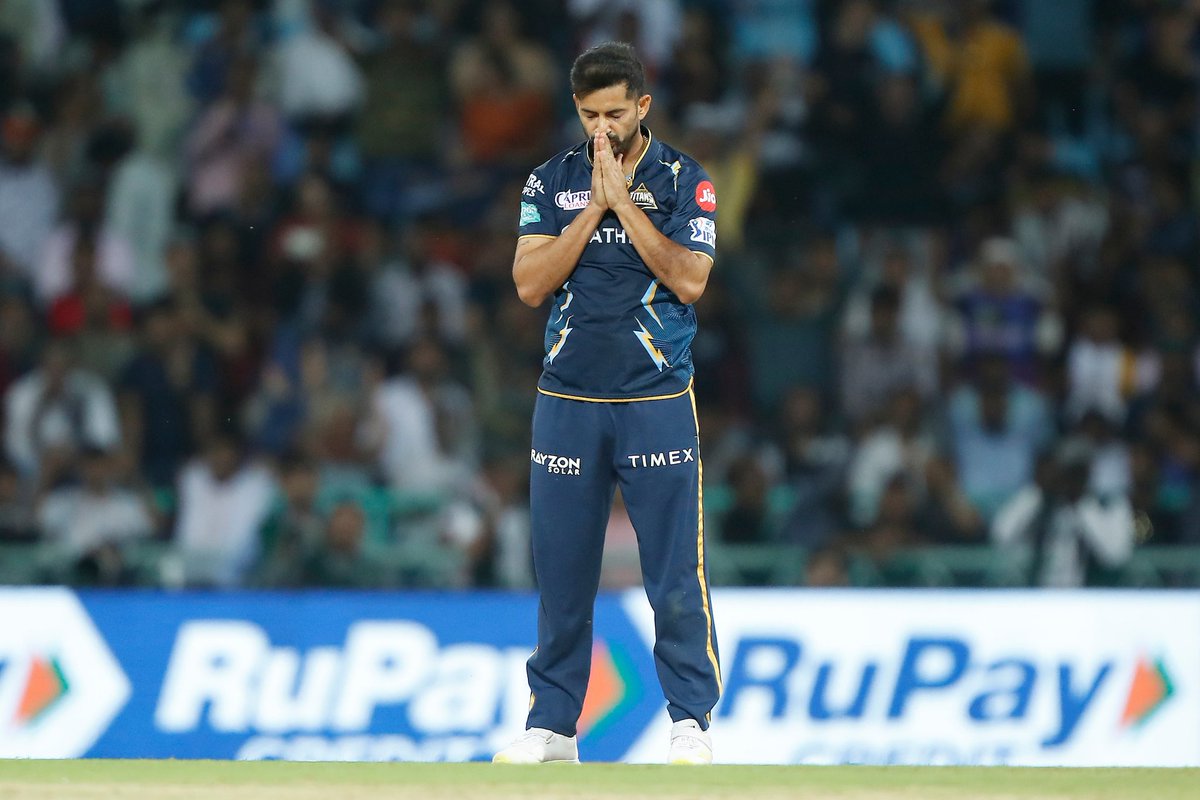 Melancholic__AF's tweet photo. Hats off to Mohit Sharma, who really pulled off an unbelievable at the end, but still Jadeja had done it for CSK.

Congratulations CSK🎉

#IPLFinal2023 #GTvsCSK https://t.co/ESpIhfJ1nK