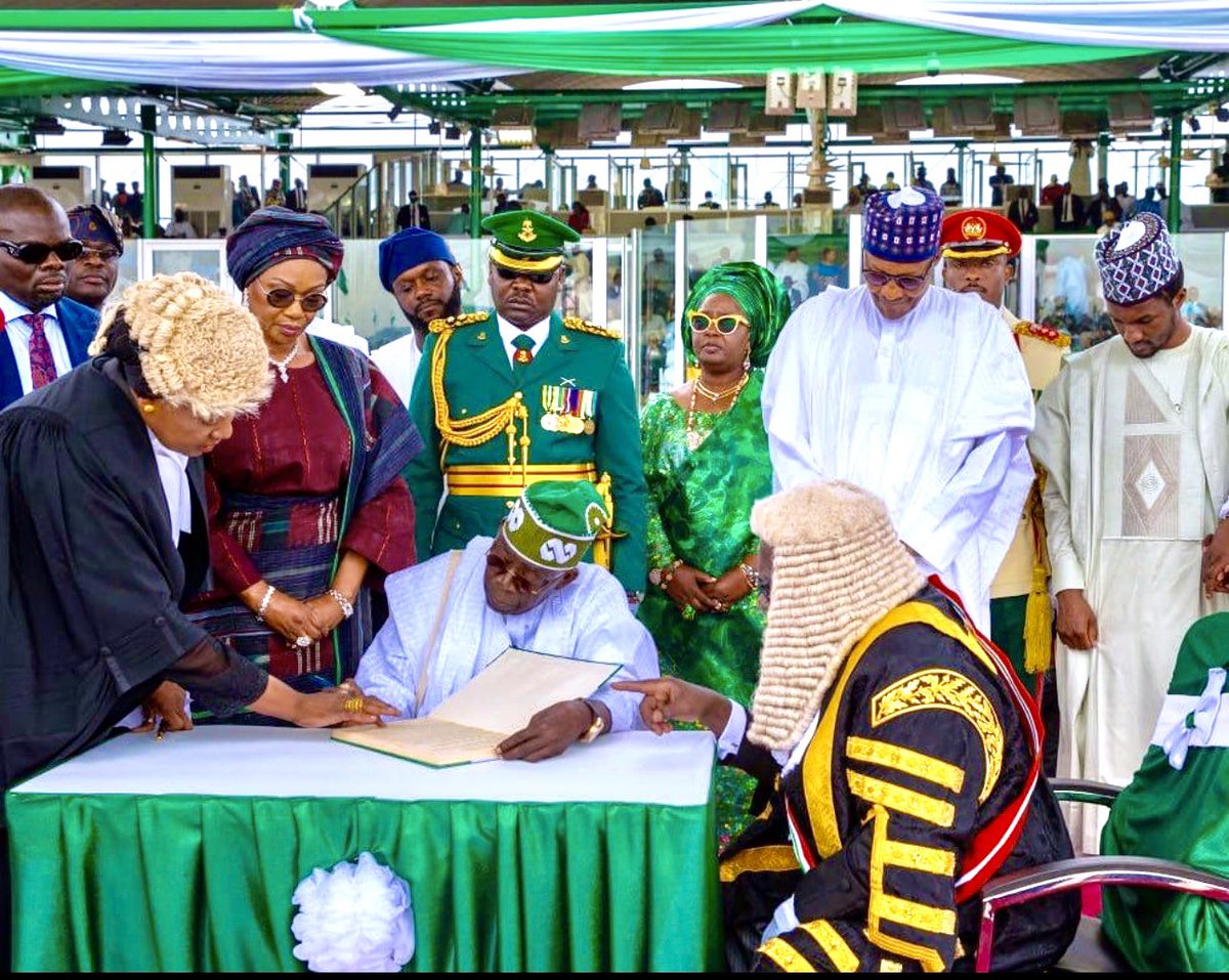 julius_maadabio's tweet photo. Today, I joined other world leaders to witness the formal inauguration of His Excellency Bola Ahmed Tinubu GCFR, as the President of the Federal Republic of Nigeria. 

The Government and good people of Sierra Leone wish the new president a prosperous tenure. We also wish the #Nigerian people a future filled with peace and prosperity. 

#Nigeria and #SierraLeone have always shared cherished and cordial relations. The relationship has continued and is evidenced in the socio-economic, technical, and security cooperation over the years, including the deployment of Nigerian troops in Sierra Leone to uphold peace and preserve democracy during our darkest years as a nation.

I look forward to working with President @officialABAT in sustaining the enduring bonds of partnership that exist between our two nations. 🇸🇱🇳🇬