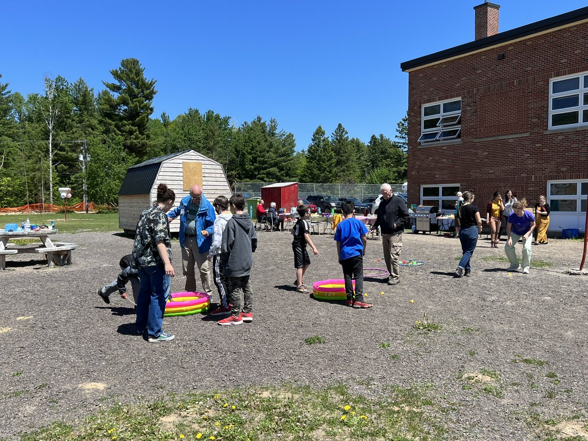McAdam Avenue School (@avemcadam) on Twitter photo June 1 is National Intergenerational Day and our grade 4/5 students were very excited to host their friends from York Care for a BBQ! We participated in a 6 week Intergenerational Program with York Care that was loved by all involved. It was so nice for them to reunite! <a href="/ASD_West/">Anglophone School District West ASD-W</a> June 1 is National Intergenerational Day and our grade 4/5 students were very excited to host their friends from York Care for a BBQ! We participated in a 6 week Intergenerational Program with York Care that was loved by all involved. It was so nice for them to reunite! <a href="/ASD_West/">Anglophone School District West ASD-W</a>