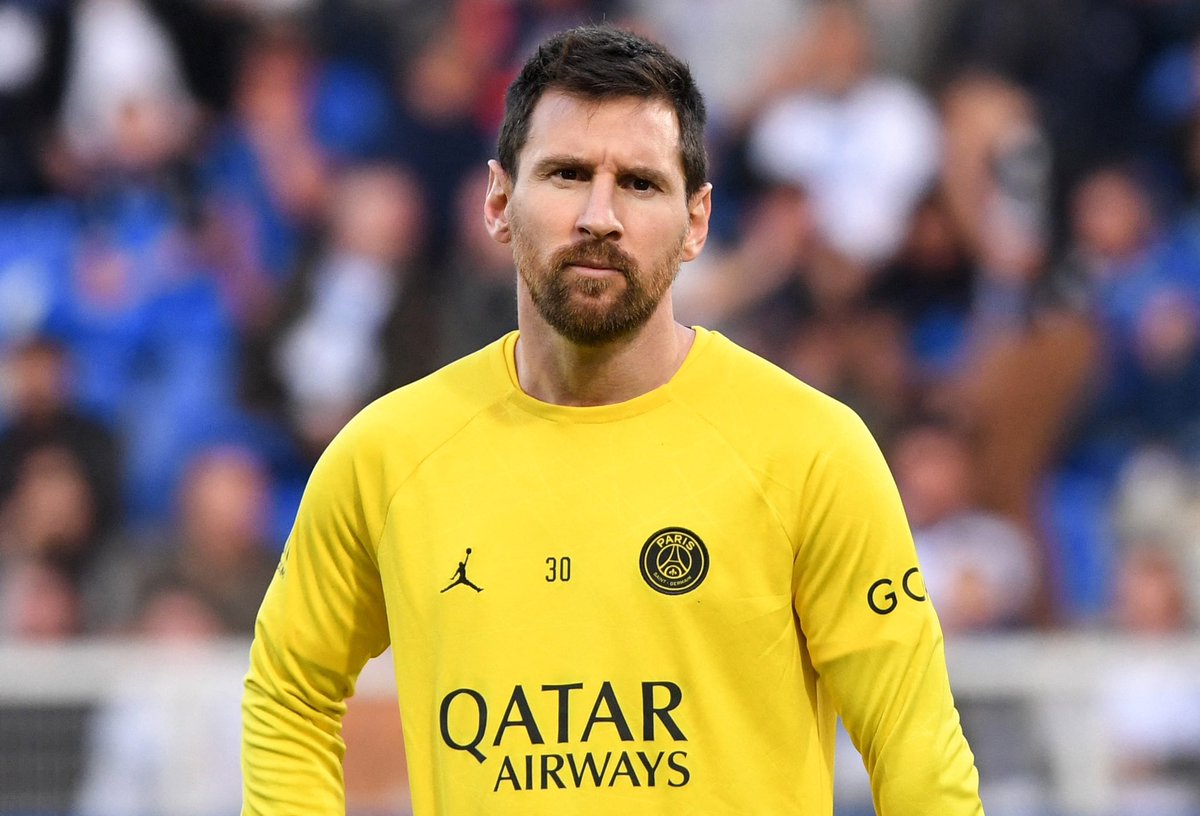 Lionel Messi wants to make a decision on his future in the next days. 💭🇦🇷 #Messi

It does NOT guarantee that Messi will announce his new club in few days — but wants to pick future club ASAP.

No official bid from Barça yet due to FFP.

Al Hilal bid remains the same since April.