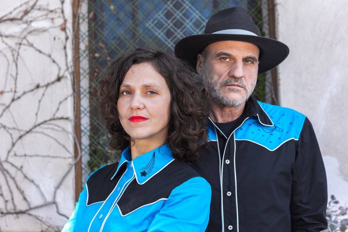 Entrevista: Huracán y Dana, nuevo proyecto de Miguel Bañón (<a href="/losmaranones/">Los Marañones</a>) e  Inma Alcázar. 
Publican un nuevo álbum,  Sirius (Perdición - 2023).

requesound.com/huracan-y-dana…