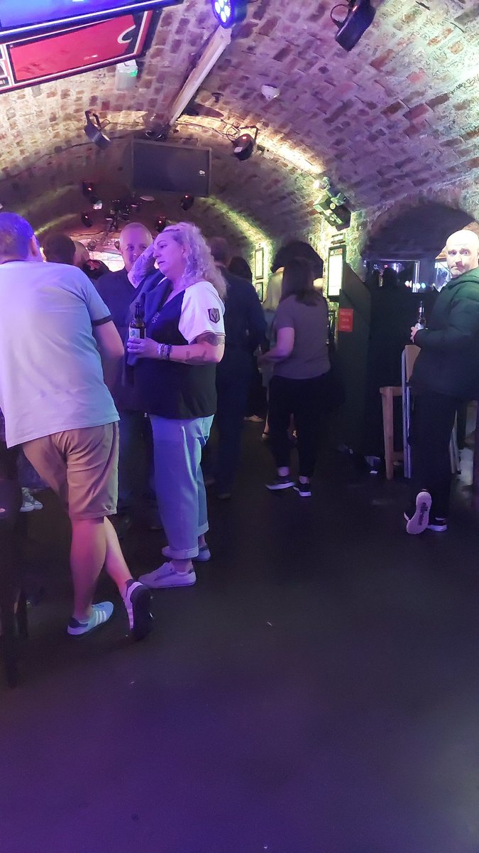 MumsieGames's tweet photo. Tonight I'm being a supportive friend and watching my old bandmates perform in Liverpool cavern pub and club.
#Liverpool #IPOfestival #friendssupportfriends https://t.co/17Z9Snz9e5
