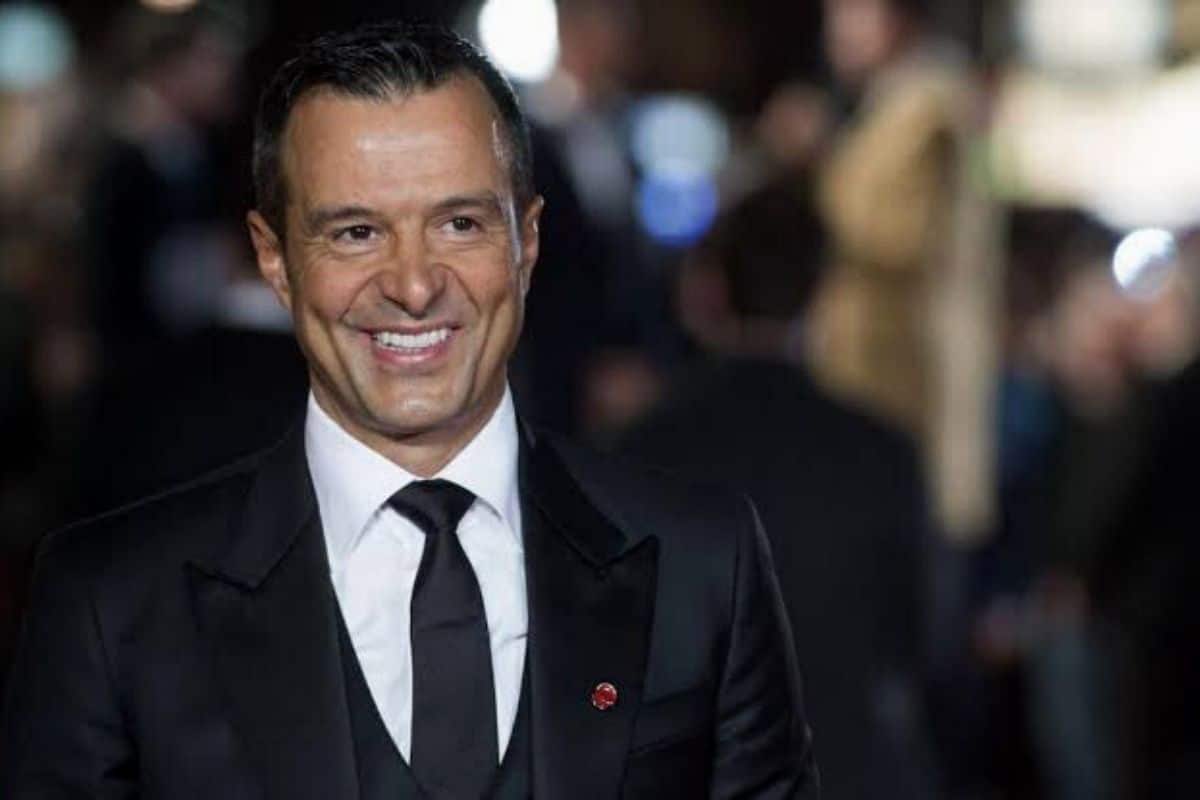 Jorge Mendes when asked about his clients for summer transfer window: “I am sure very important movements and deals will happen this summer”. 🚨👀 #transfers

“I can’t reveal which ones… even if some of them have been already discussed”, the Portuguese agent added.