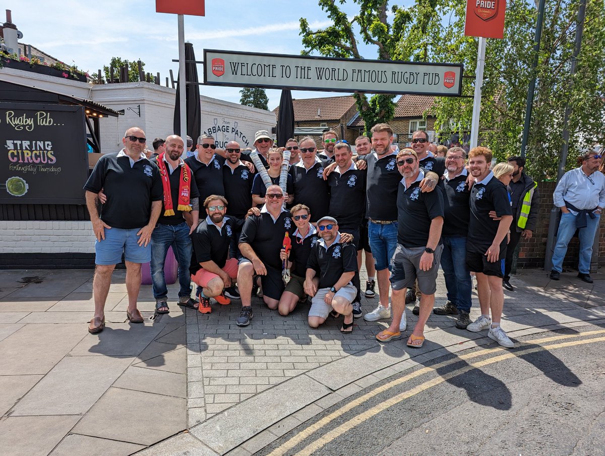 OaksOldBoys's tweet photo. Massive thank you to all @Linela_ for supplying us our TW2 weekender tour Jersey's #OOBSRUGBY 
#ladsOnTour #Twickenham 
#CabbagePatchPub https://t.co/0DSLYQ57AH