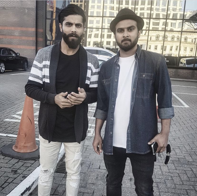 arifrobin's tweet photo. Remember the name jaddu sir jaddu 👏👏🔥🔥
What a player congratulations @imjadeja 👏👏
Congratulations @ChennaiIPL 👏👏
#IPLFinals #Jaddu #IPL2023 #CSK #jadeja #dhoni #MSDhoni𓃵 https://t.co/E37LuVXuHn