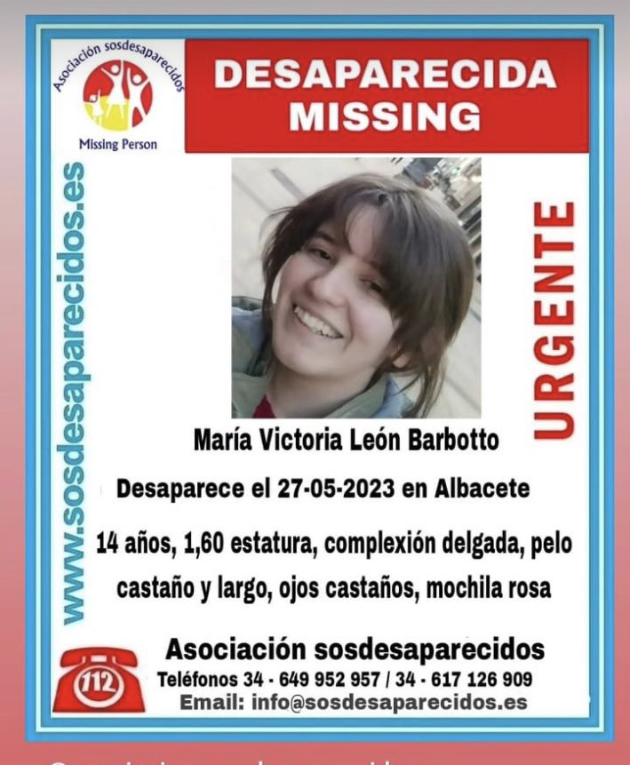 Puedes ayudar a difundir esta fotografía. Es de una chica que ha desaparecido en Albacete. Un simple RT puede ayudar mucho. Gracias