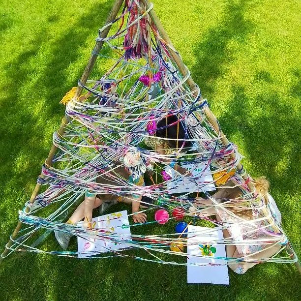 SehrishKhawaja2's tweet image. Mindfulness afternoon spent  painting under colourful strings ~ Summer Atelier ☀️ 🎨  #myjobisbetterthanyours
@cosydirect @EYTagteam #EYTagteam #Mindfulness #paintingoftheday @NDNAtalk