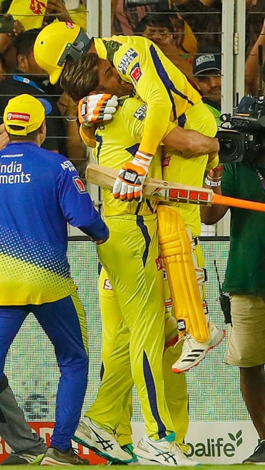 Those who've followed @imjadeja's journey through all these years know what he's capable of - it's vintage Jadeja & @IamShivamDube for the win. Congratulations to the yellow brigade & @msdhoni on the extraordinary win & a happy retirement to @RayuduAmbati! 💛🌟 #IPL2023Finals