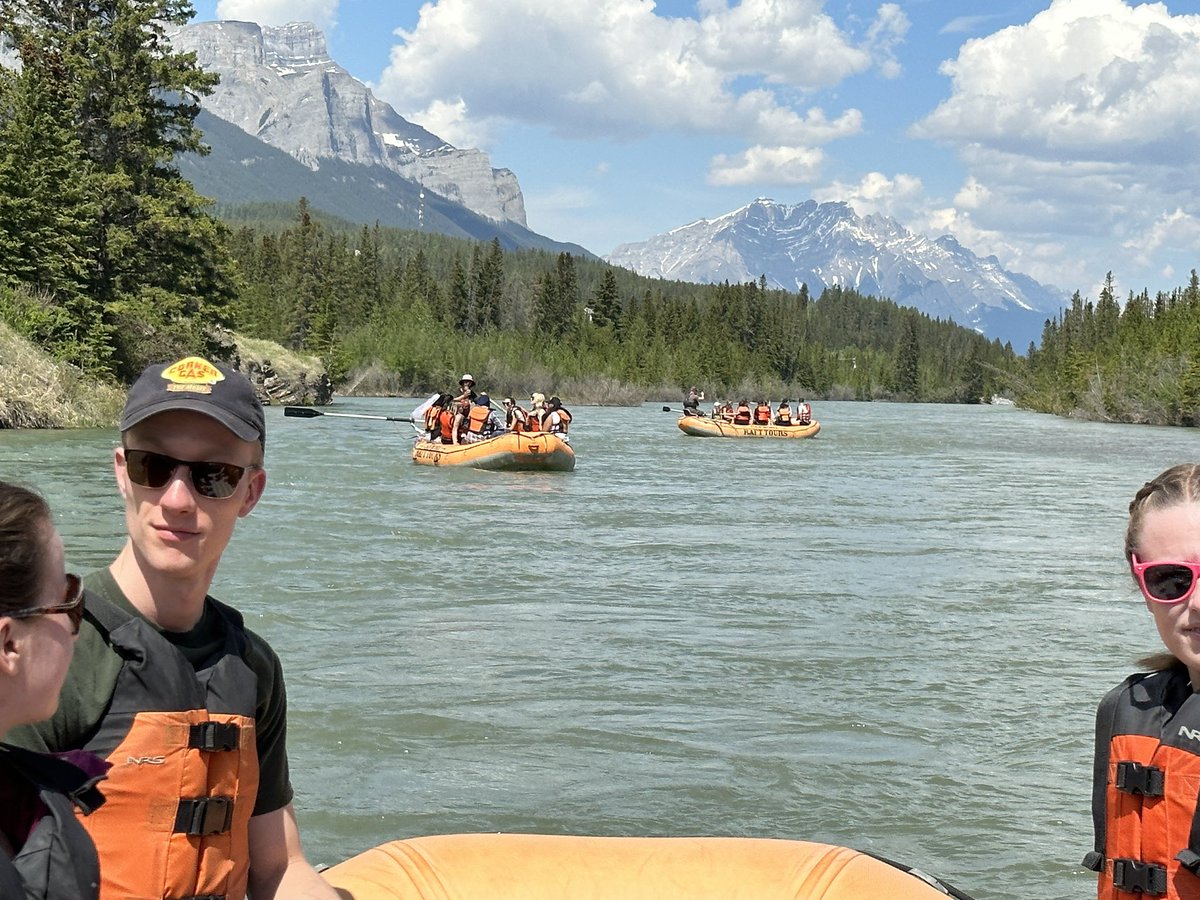Big mountain views! Come join us and see what all the fuss is about! #rafttour #naturelovers #relaxing #familyfun #explorecanmore
