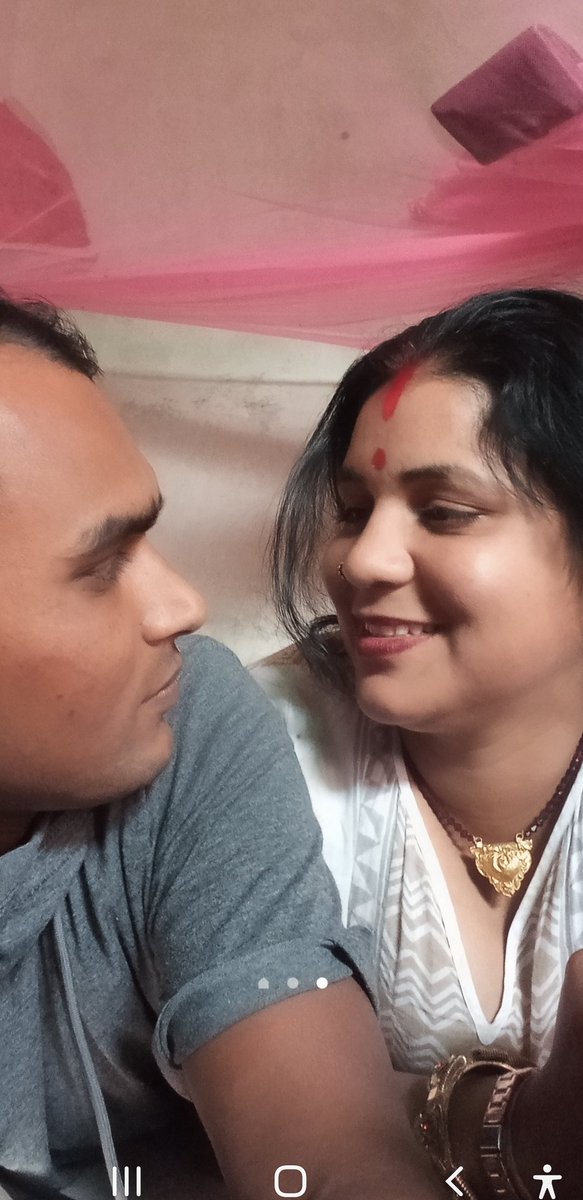 ajay_prasada's tweet photo. सयौं हज्जारौं बर्षको साथ जरूरी छ, अहिले त केवल १३ वटा बर्ष त भए ।
 लाग्छ, यी पल त १३ दिनजस्तै गरि बिते । 
जुनिजुनि यसैगरी बितोस यी सम्बन्धहरू ।

अरुलाई हो बोलेर आवाजले आफ्ना कुरा बुजाउने 
तिमी त धड्कन सुनेर बुझछौ नी माया ।
 #Happy_Anniversary (१६ जेठ) बुढी 😍😍 https://t.co/XTGU9cod6l