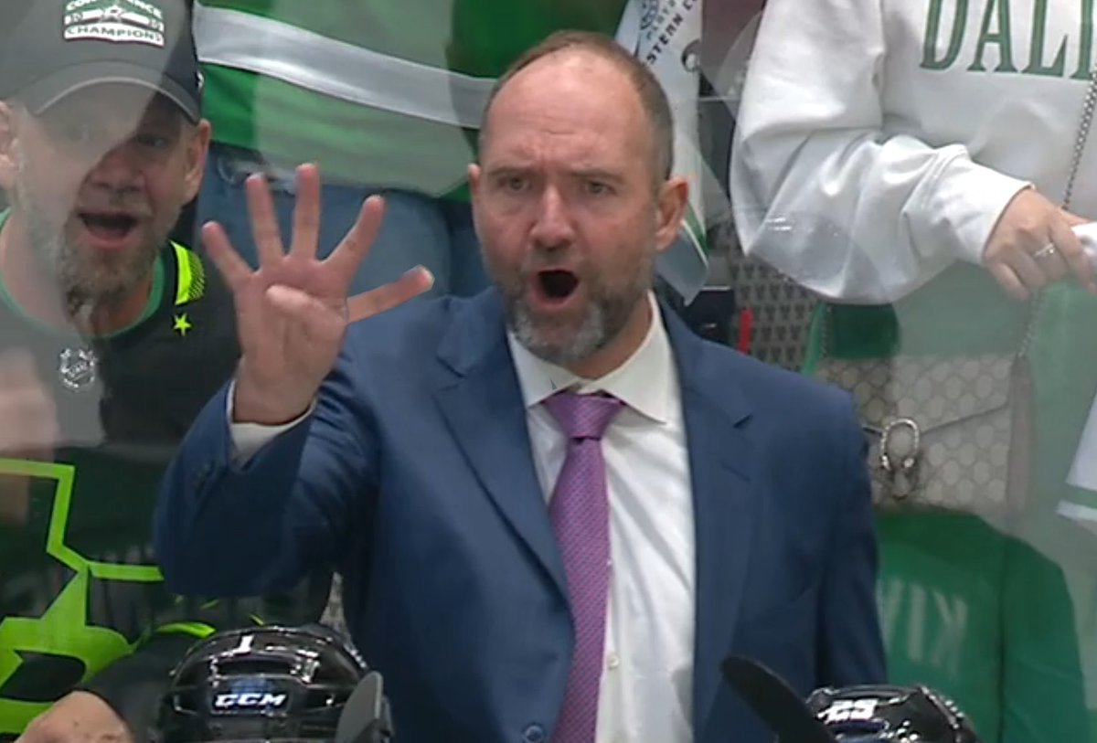 bryanupton's tweet photo. “Alexa, show me how many goals the Vegas Golden Knights have scored tonight!”

#GoKnightsGo #vegasborn #vgktalk #vgkvsdal @GoldenKnights https://t.co/XjEv1kYoCn