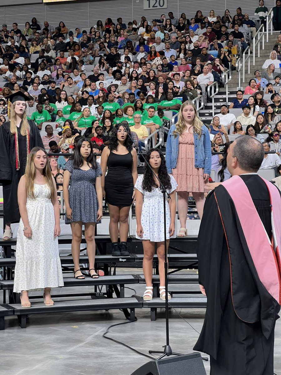 KellerISD's tweet photo. Our final ceremony of the day is off to a great start! Let’s go, @FossilRidgeKISD Panthers! It’s your time to shine! #CelebrateKISD #KISDGrad23 https://t.co/tUXet2K9dP