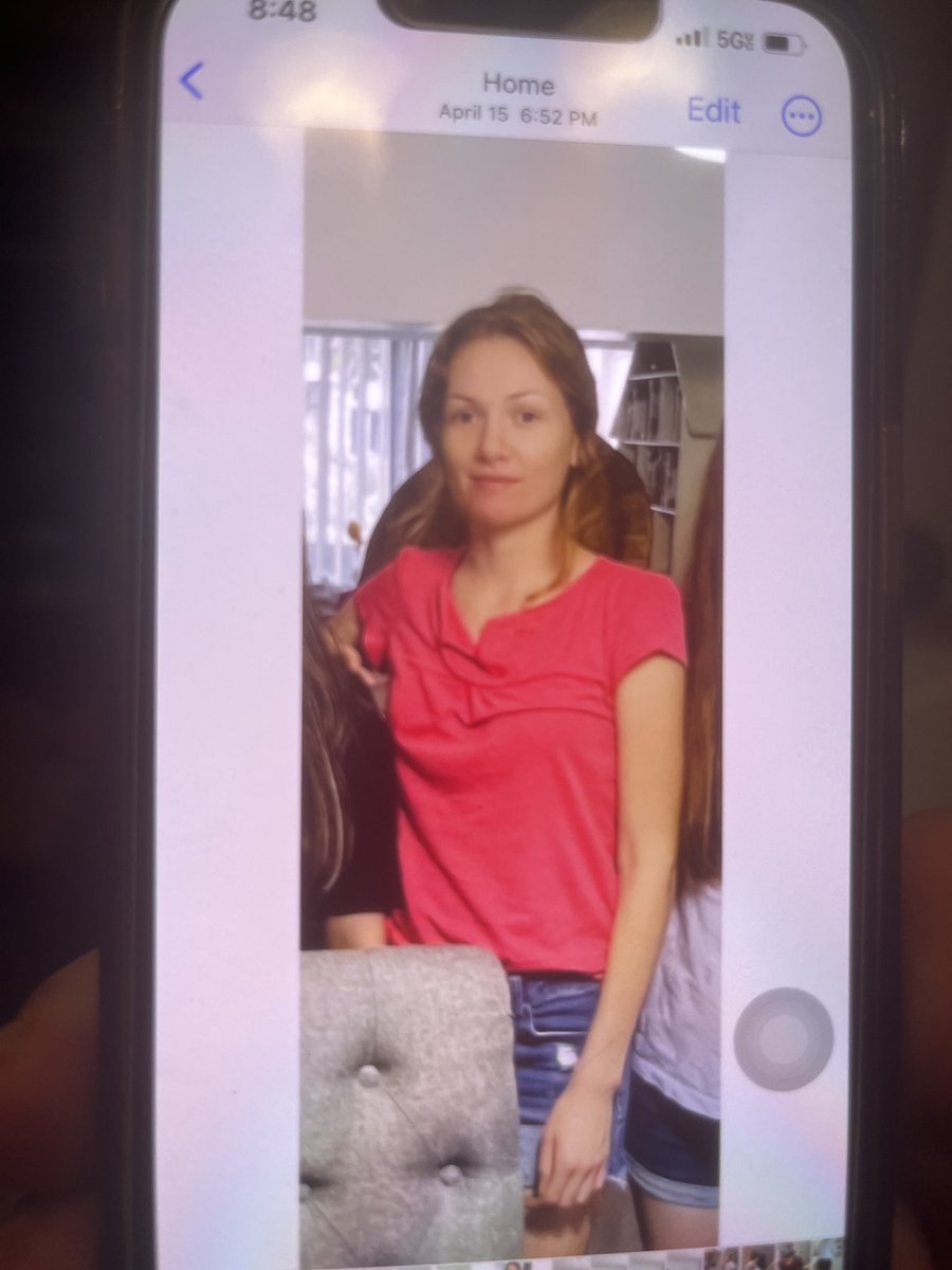 WestonFLAlert's tweet photo. #Weston#MissingPerson Endangered - 27 yoa w/f Dani Riveros from Savanna neighborhood. Last seen wearing black shorts. She has red hair, very thin. @browardsheriff https://t.co/ZhKMYs6BBe