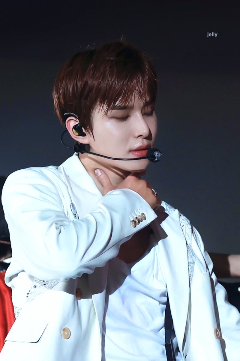 230527 MAY CONCERT #정우 #JUNGWOO

당면. 땡모반 새우튀김에 쏨땀을 뿌린 돼지갈비.