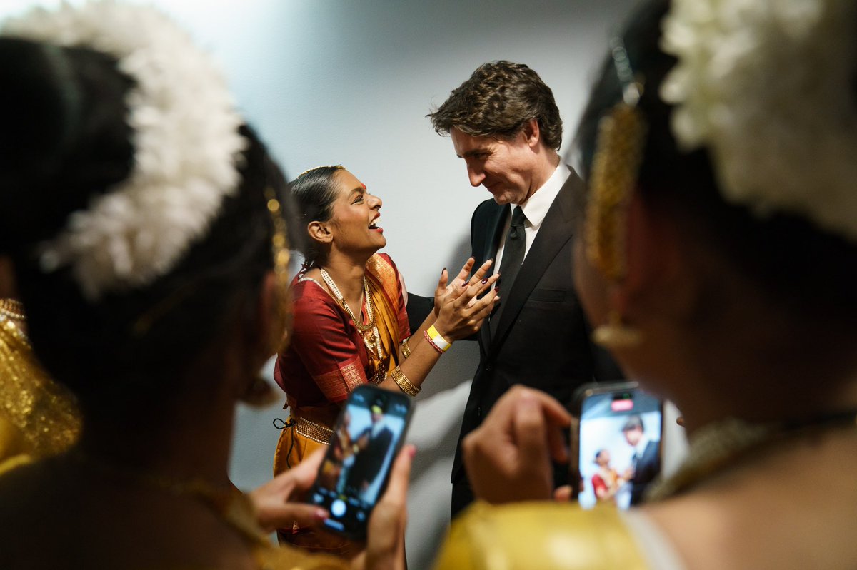 JustinTrudeau tweet picture