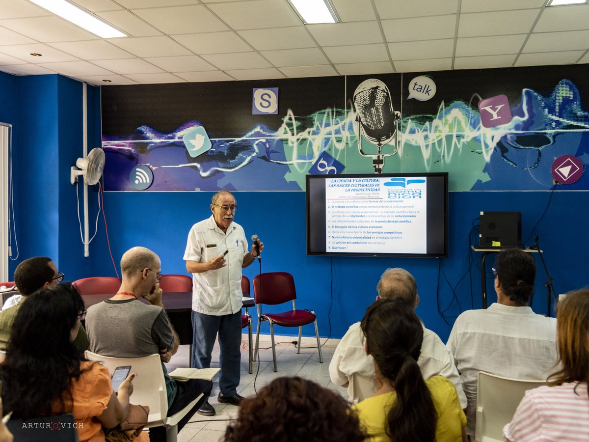 Fac. Comunicación UH (@fcomuh) on Twitter photo Con la conferencia magistral sobre Ciencia, Cultura y Tecnología, del DrC. Agustín Lage quedó oficialmente inaugurado nuestro encuentro <a href="/Calei2copioFcom/">calei2copio_fcom</a> que estará sesionado hasta el próximo miércoles.
📷 Ernesto Arturovich
.
#FCOMenCalei2copio #convenciónsaberuh #Calei2copio2023 Con la conferencia magistral sobre Ciencia, Cultura y Tecnología, del DrC. Agustín Lage quedó oficialmente inaugurado nuestro encuentro <a href="/Calei2copioFcom/">calei2copio_fcom</a> que estará sesionado hasta el próximo miércoles.
📷 Ernesto Arturovich
.
#FCOMenCalei2copio #convenciónsaberuh #Calei2copio2023