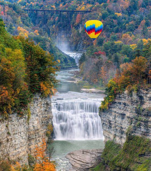 Date idea: Hot air balloon ride over Letchworth park.
I need a new memory bc the last time I attempted a ride was at the Albuquerque Balloon Fiesta and was called back midway due to high winds & a nearby storm. I was already scared as this was only months after the Texas accident