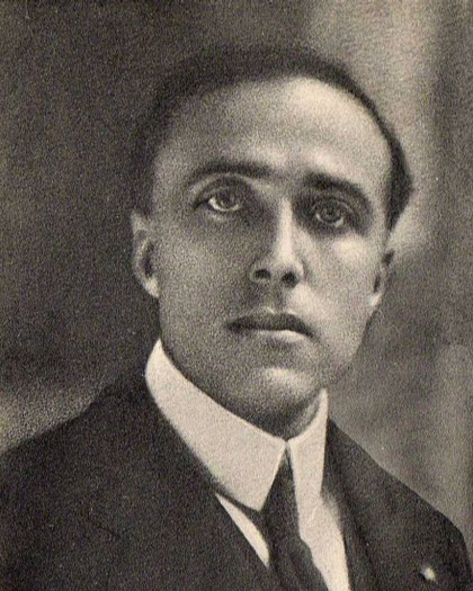 Italian Socialist Party Deputy, Giacomo Matteotti denounced Fascist electoral fraud on May 30, 1924. His murder 11 days later precipitated a political crisis for the Fascists out of which Mussolini ultimately consolidated his personal dictatorial power. #OTD #Italy #Antifa