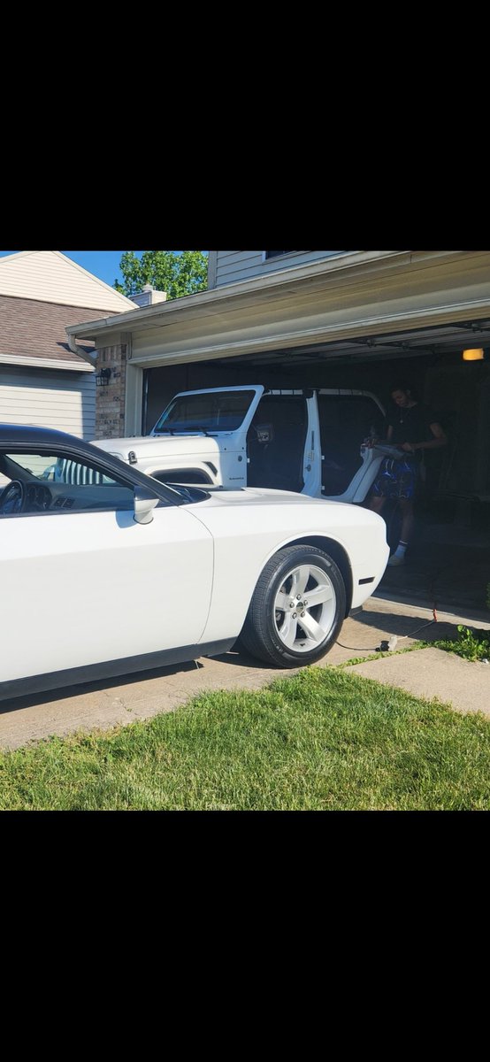 Today was the perfect day, To take her for a spin! I miss her! But my son offered to vacuum her..so I said there is always tomorrow! I'll take it! This is once in a lifetime 🤣🤣#jeeplife #jeeplove #challenger