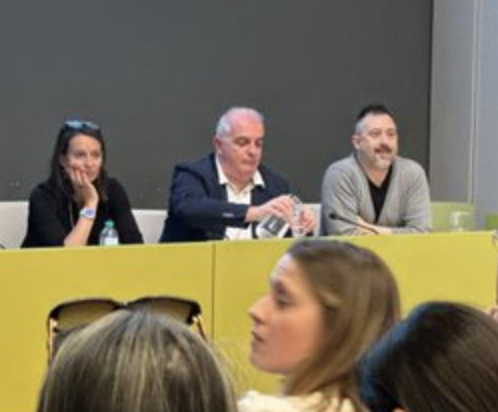 cristianfabbi's tweet photo. Opening of the exhibit "Il Piacere di Disegnare / The pleasure of drawing" on the importance of graphic language in Early Childhood #ecd #ecce #reggiochildren #reggioemilia https://t.co/77uEsbiDuP