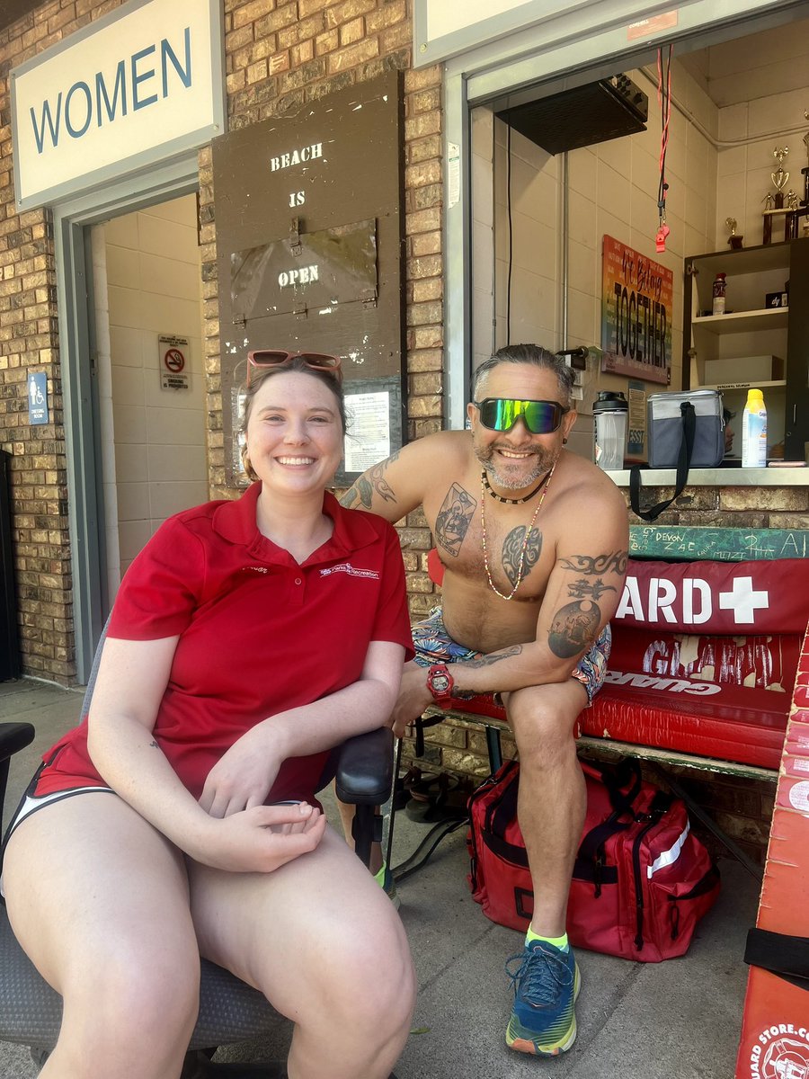 CoachDavidMN's tweet photo. Opening weekend at the pool/beach love working for the city I love living in 💪🏾🤘🏾🥰. #coachlifeisthebestlife #fromthecity #forthecity https://t.co/HxLtCzpwPS
