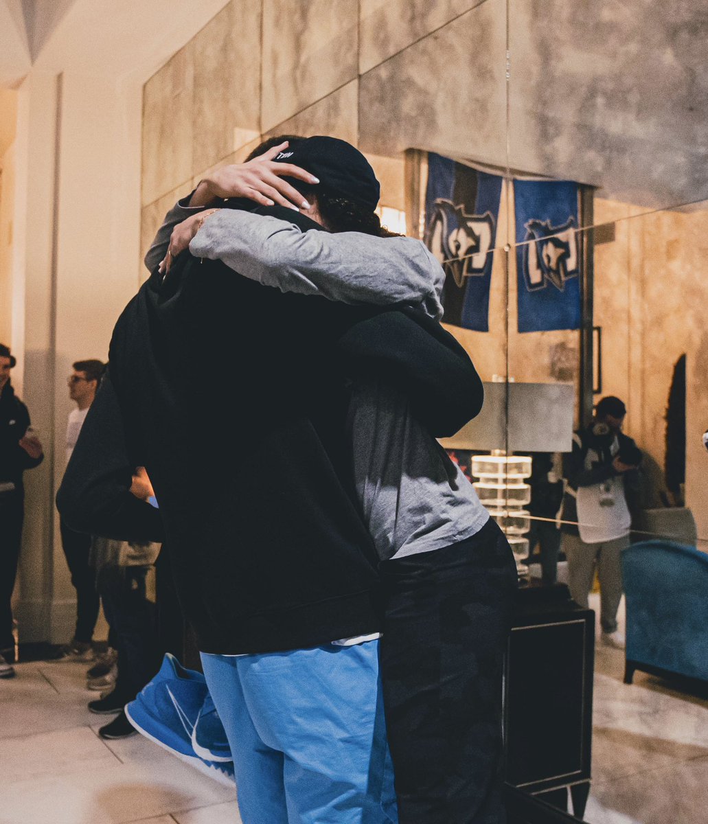 All jokes aside, Ryan and I are very excited to be back in Omaha! Looking forward to many more <a href="/BluejayMBB/">Creighton Men’s Basketball</a> and <a href="/CreightonWBB/">Creighton Women’s Basketball</a> games as well as more moments like these!! RDJ🤍🐦