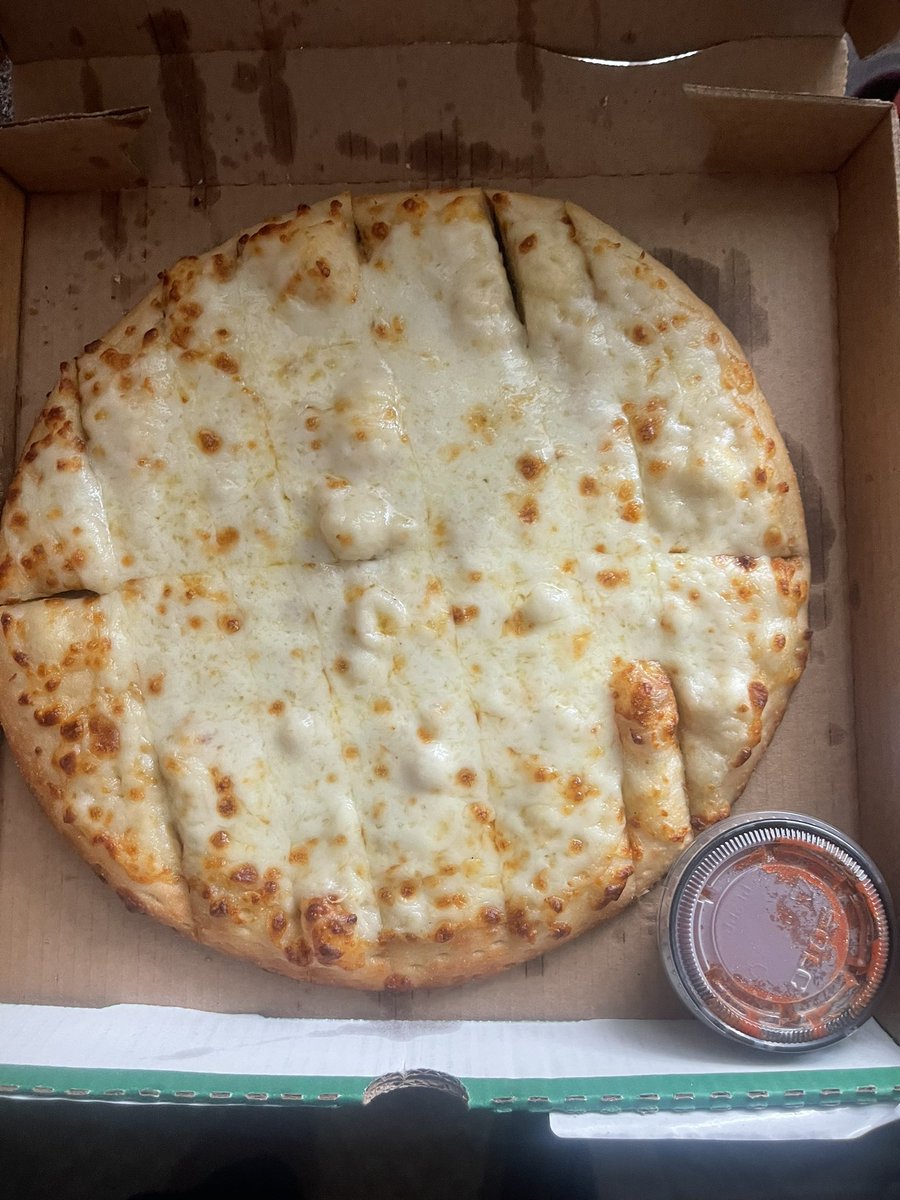 5foottwenty's tweet photo. Third time in a row I’ve ordered a WELL DONE pizza from @PapaJohns , and received it basically RAW. I even called the store directly after I placed the online order, and chose WELL DONE, and gave them a heads up. Terrible. https://t.co/yMyMjo7OAt